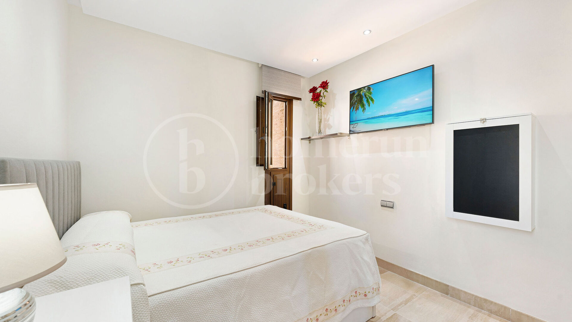 Penthouse La Sirena - Renovated Beachfront duplex in Bahía de la Plata Estepona