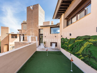 Penthouse La Sirena - Renovated Beachfront duplex in Bahía de la Plata Estepona