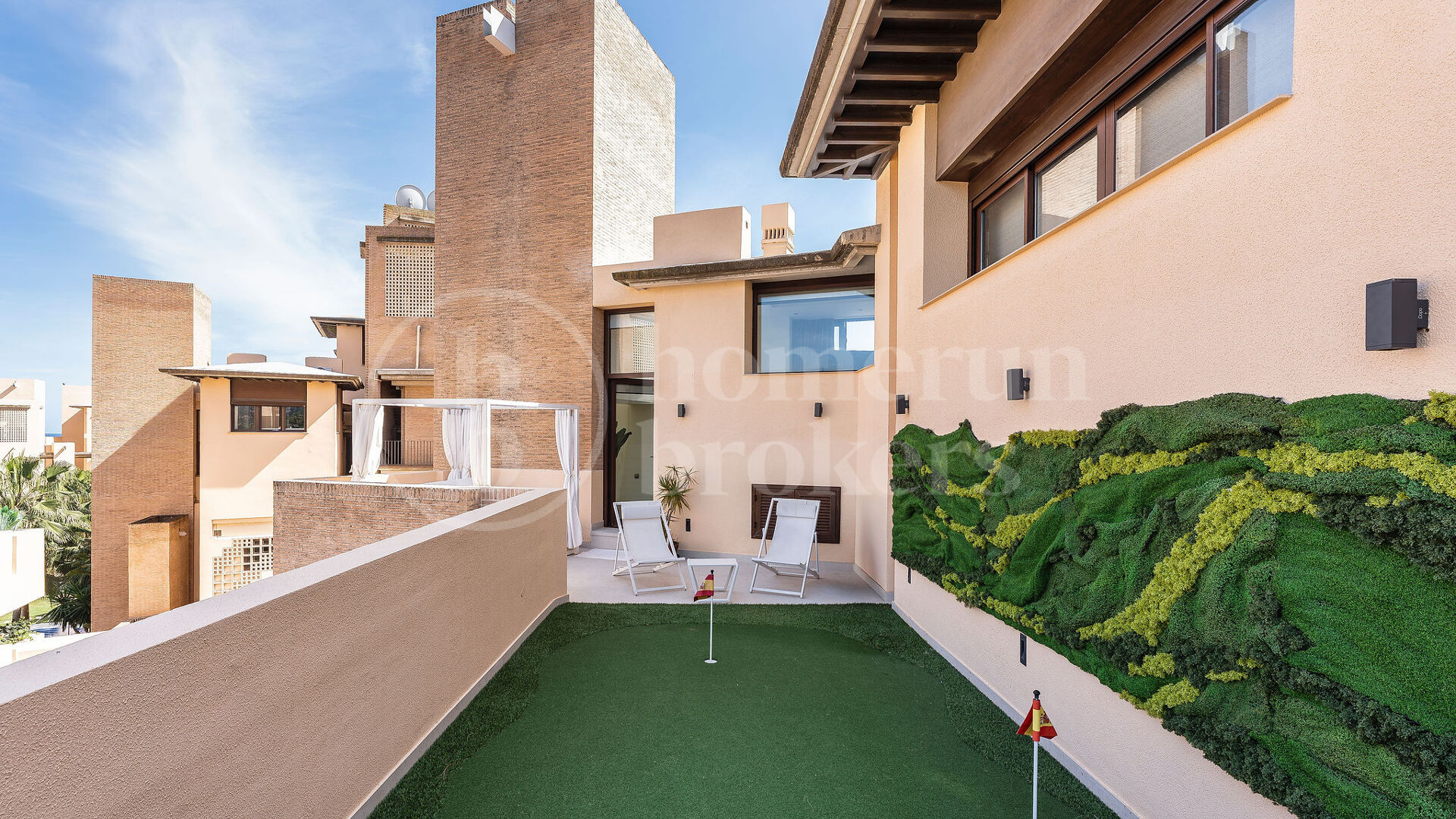Penthouse La Sirena - Renovated Beachfront duplex in Bahía de la Plata Estepona