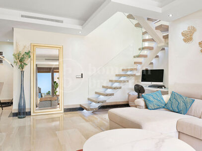 Penthouse La Sirena - Renovated Beachfront duplex in Bahía de la Plata Estepona