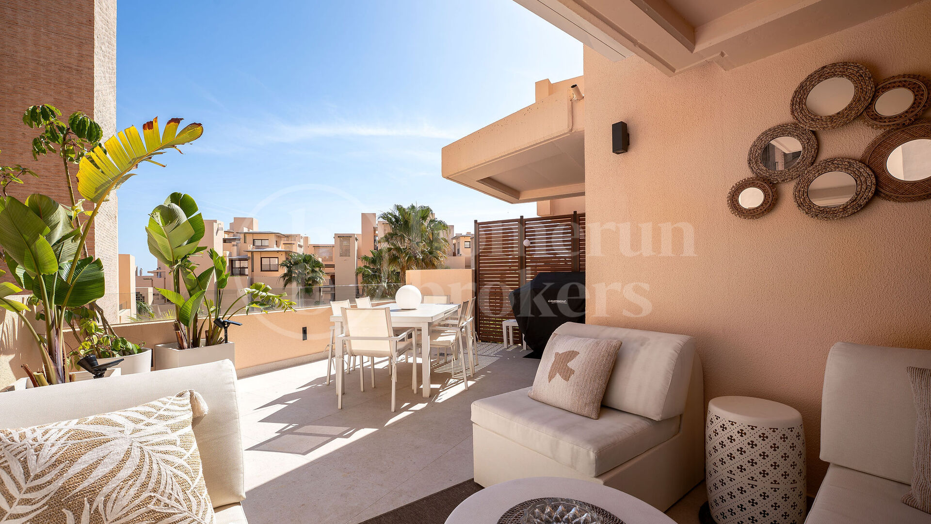 Penthouse La Sirena - Renovated Beachfront duplex in Bahía de la Plata Estepona