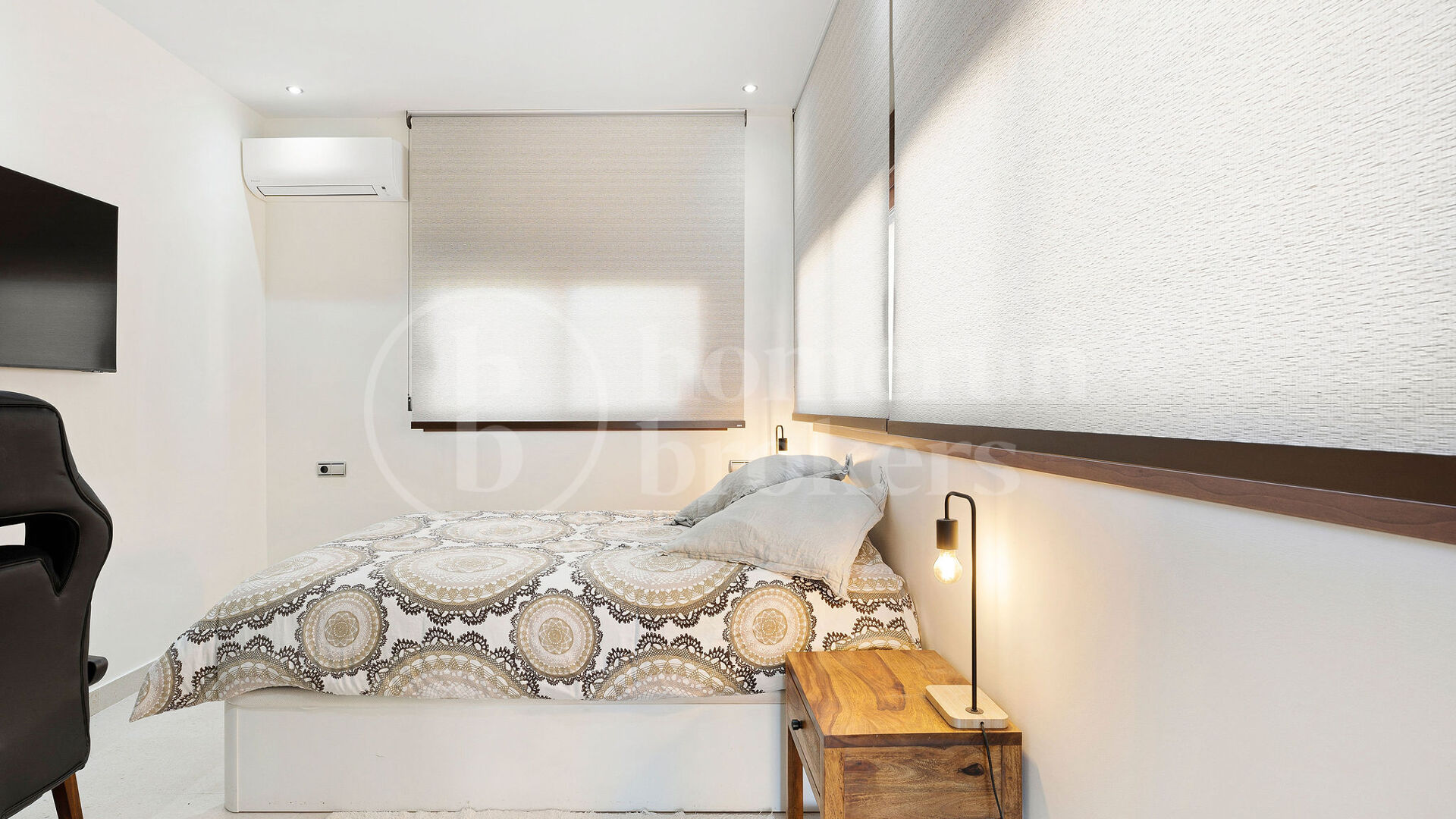 Penthouse La Sirena - Renovated Beachfront duplex in Bahía de la Plata Estepona