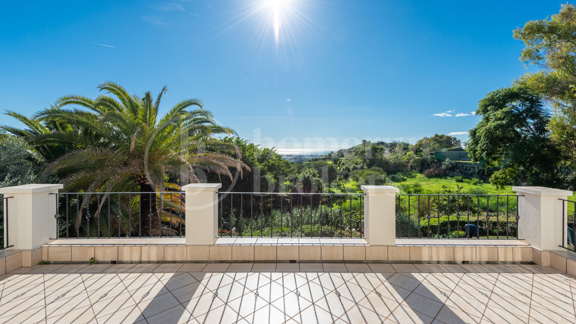 Villa Vega – Elegant Andalusisk Villa med Havsutsikt i Vega del Colorado