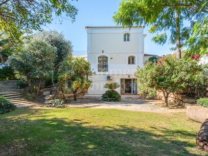 Villa Vega – Elegant Andalusisk Villa med Havsutsikt i Vega del Colorado