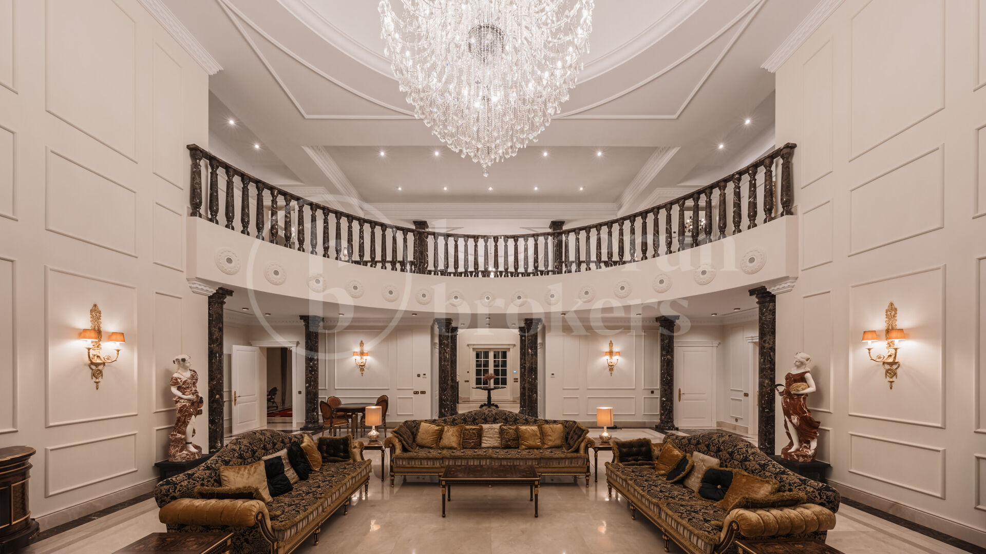 Villa Sinfonía - Lyxig neoklassisk egendom med panoramautsikt över havet i Sierra Blanca