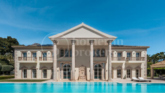 Villa Sinfonía - Luxury Neoclassical Estate with Panoramic Sea Views in Sierra Blanca