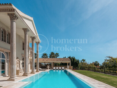 Villa Sinfonía - Lyxig neoklassisk egendom med panoramautsikt över havet i Sierra Blanca