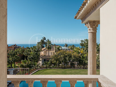 Villa Sinfonía - Lyxig neoklassisk egendom med panoramautsikt över havet i Sierra Blanca