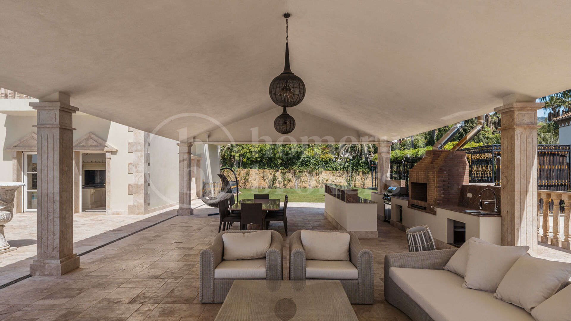 Villa Sinfonía - Lyxig neoklassisk egendom med panoramautsikt över havet i Sierra Blanca