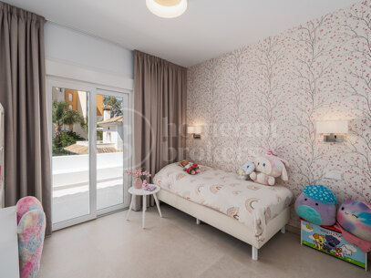 Villa Beatriz – Refined Mediterranean Living in Monte Biarritz Estepona