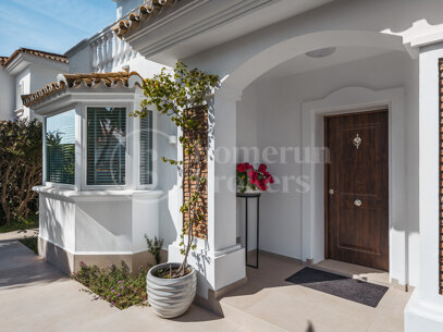 Villa Beatriz – Refined Mediterranean Living in Monte Biarritz Estepona