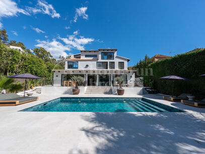 Villa Prado - Modern Japandi Villa in Nueva Andalucía