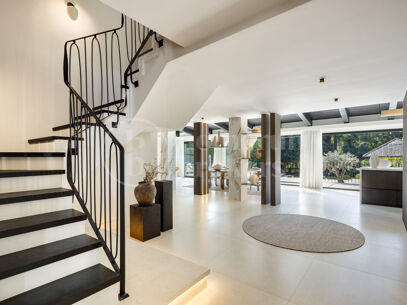 Villa Prado - Modern Japandi Villa in Nueva Andalucía