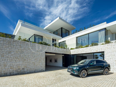 Villa Sienna - Modern lyxdesignad villa i El Madroñal