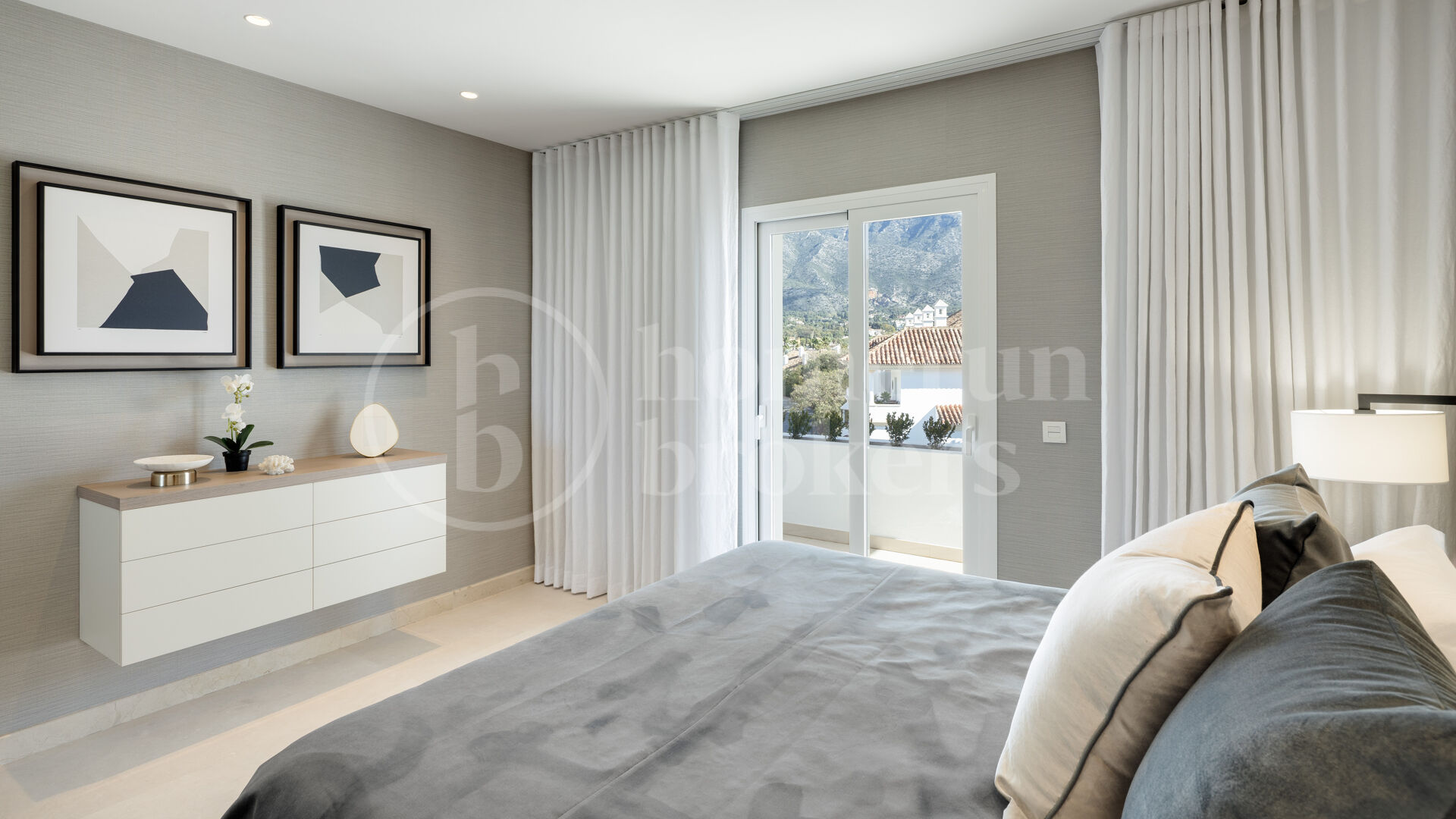 Penthouse Marismas 2 – Refurbished Duplex in Monte Paraiso, Golden Mile Marbella