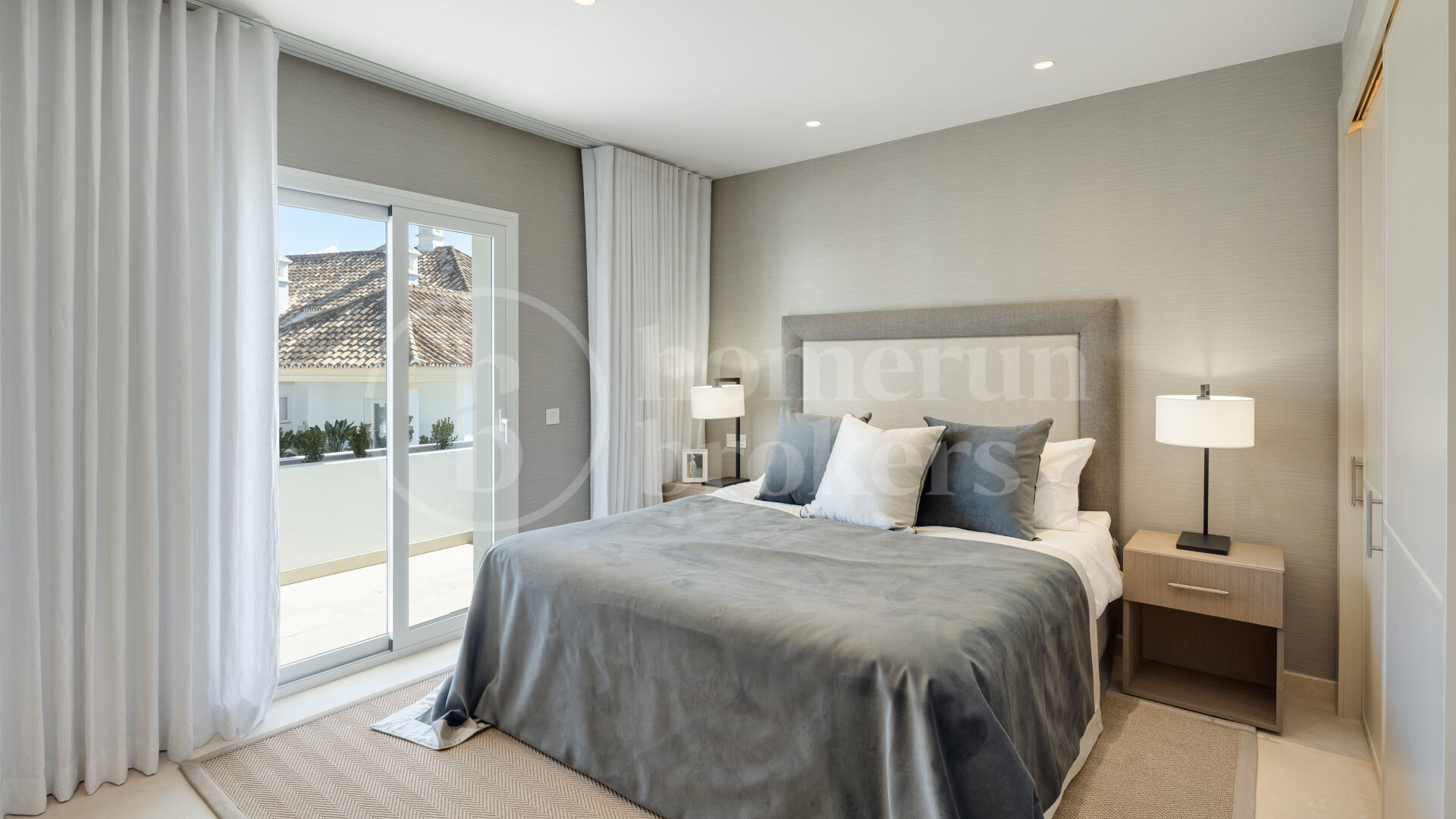 Penthouse Marismas 2 – Refurbished Duplex in Monte Paraiso, Golden Mile Marbella