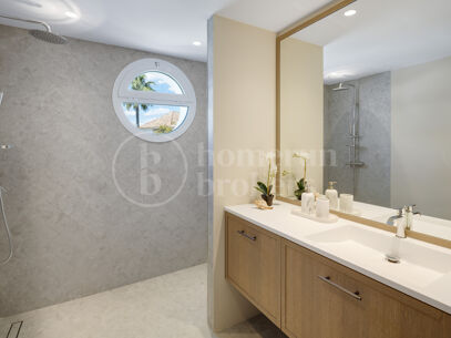 Penthouse Marismas 1 - Elegant Duplex with Sea Views in Marbella Golden Mile