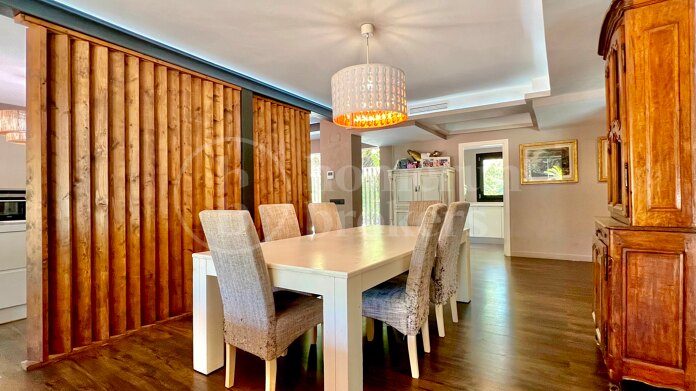 Casa Ruby - Just a Short Walk from the Beach in Casasola, Estepona