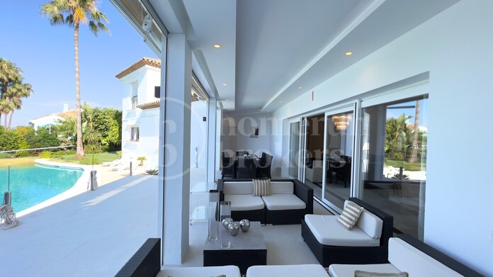 Villa Buganvilla - Six Bedroom Villa In El Paraiso