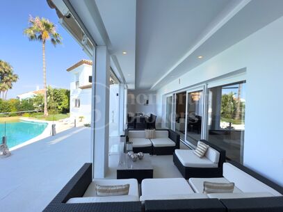 Villa Buganvilla - Six Bedroom Villa In El Paraiso