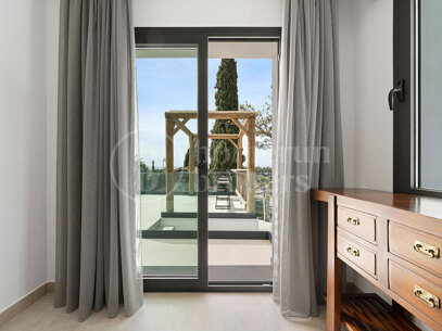 Villa Sama – A Contemporary one level Villa in Marbella East