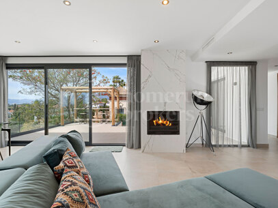 Villa Sama – A Contemporary one level Villa in Marbella East