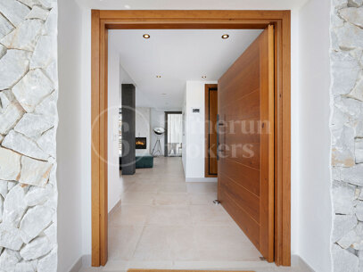 Villa Sama – A Contemporary one level Villa in Marbella East