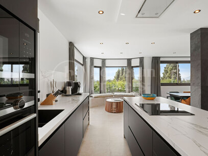 Villa Sama – A Contemporary one level Villa in Marbella East