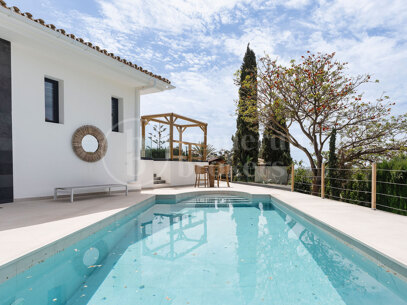 Villa Sama – A Contemporary one level Villa in Marbella East