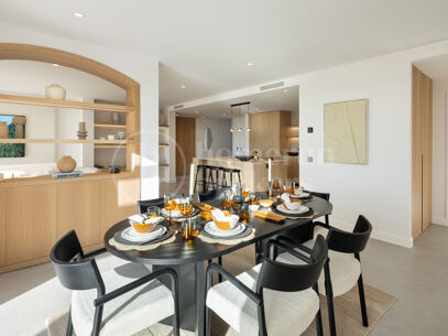 Penthouse Belvederes 23 – Sofistikerad Dubblett med Panoramavyer
