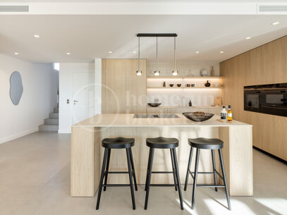 Penthouse Belvederes 23 – Sofistikerad Dubblett med Panoramavyer