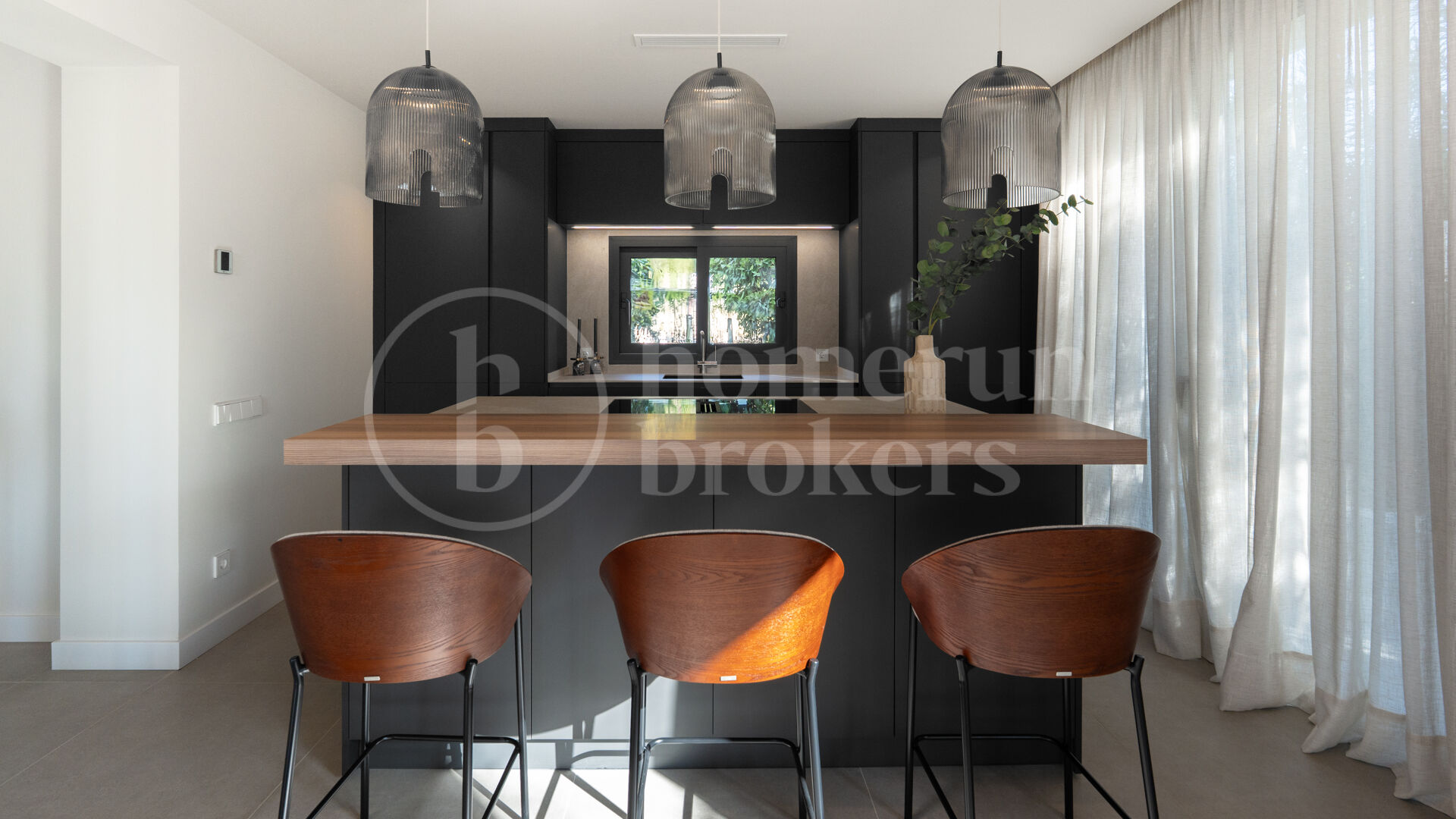 Villa Daria – Med Panoramautsikt över Hav och Golf i Nueva Andalucía, Marbella