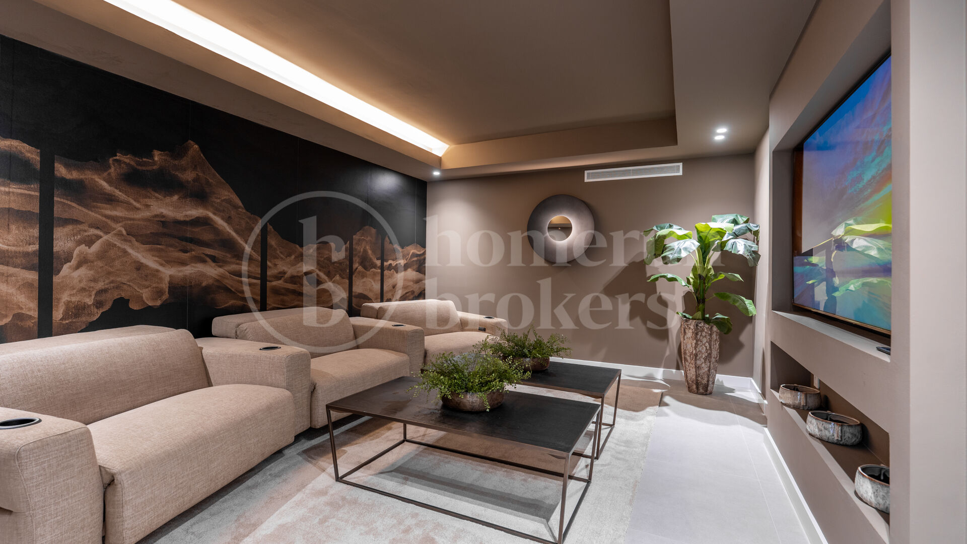 Villa Daria – Med Panoramautsikt över Hav och Golf i Nueva Andalucía, Marbella