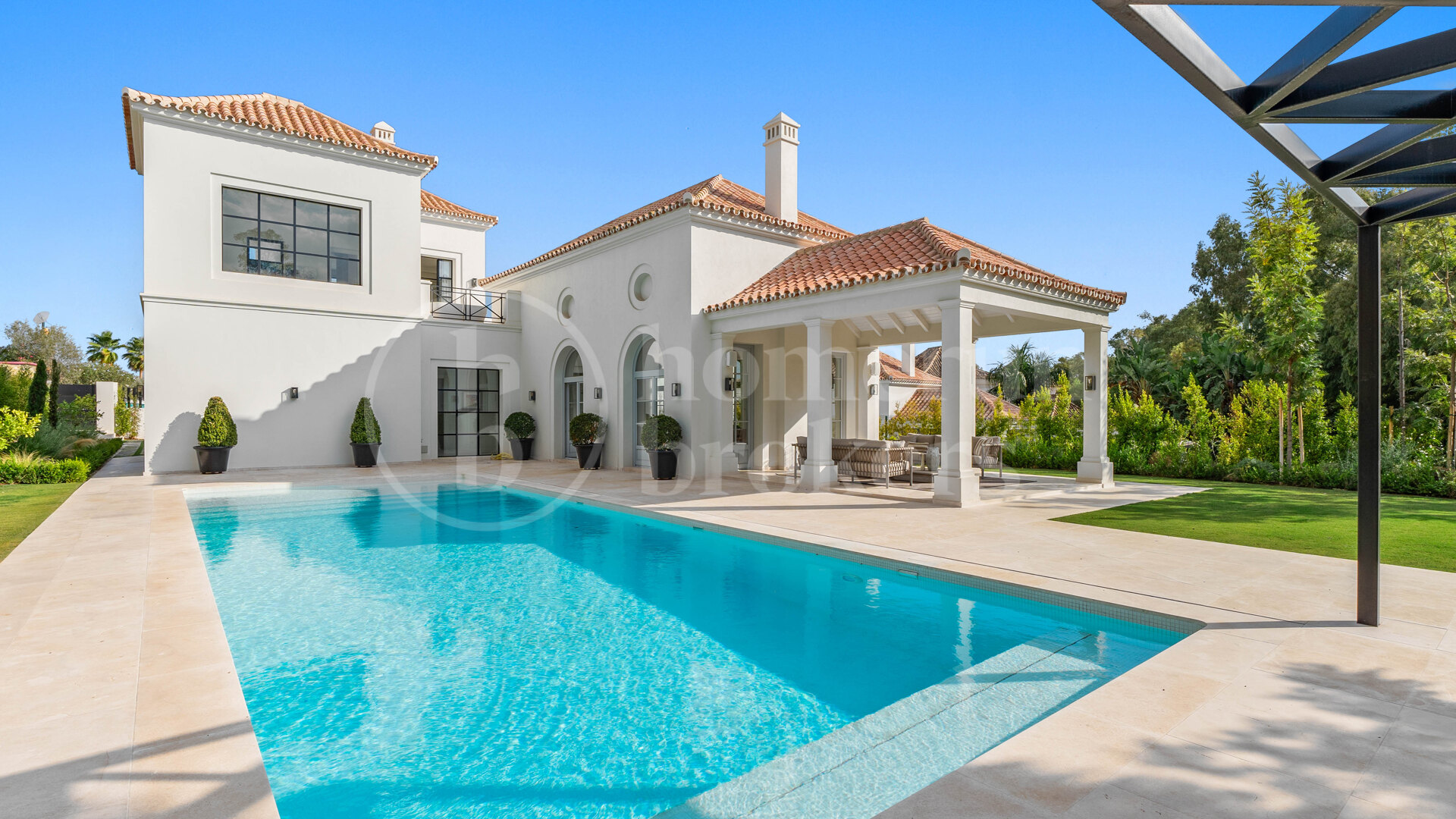 Villa Valora - Brand New Villa located in Nueva Andalucia
