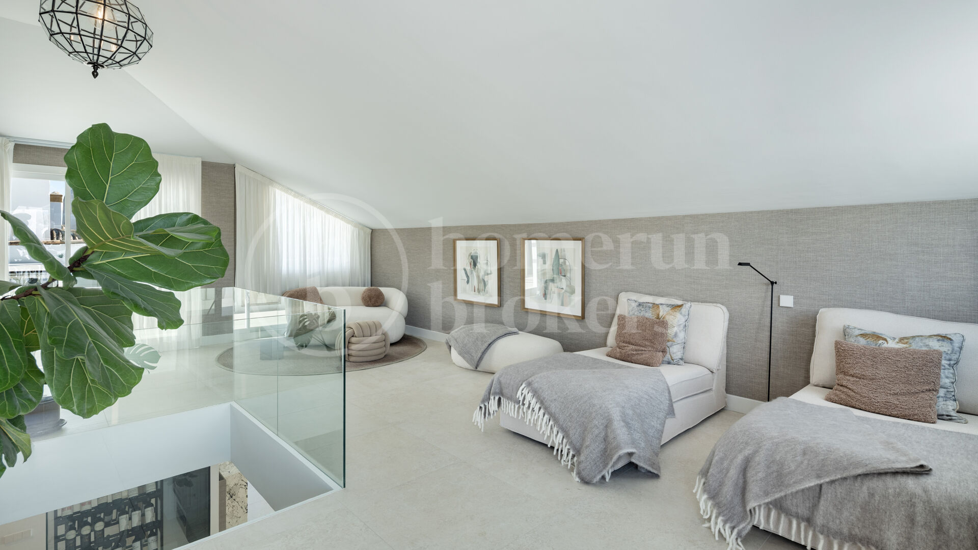 Penthouse Costa – Duplex Penthouse with Views in Nagüeles