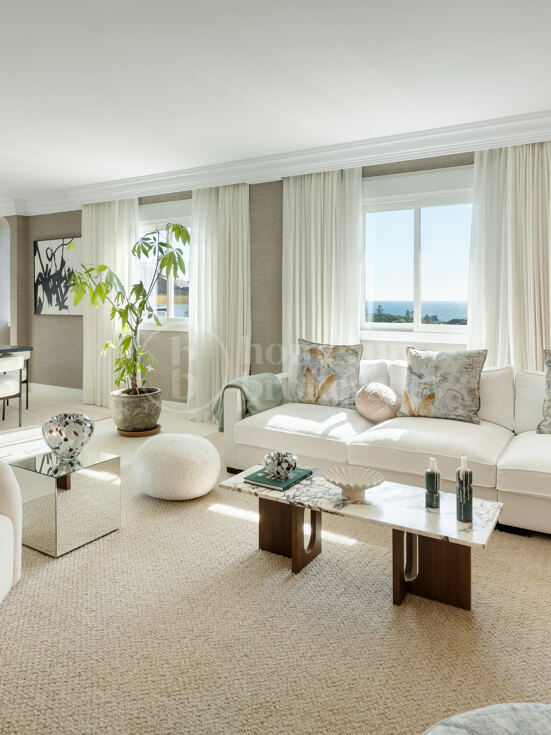 Penthouse Costa – Duplex Penthouse with Views in Nagüeles