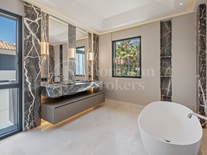 Villa Celestia - Villaprojekt med Panoramavyer på Marbella Golden Mile
