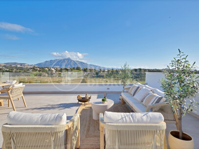Penthouse Atalaya - Brand New and Panoramic Sea Views in Atalaya