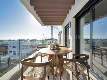 Penthouse Atalaya - Brand New and Panoramic Sea Views in Atalaya