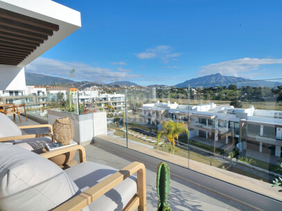 Penthouse Atalaya - Brand New and Panoramic Sea Views in Atalaya