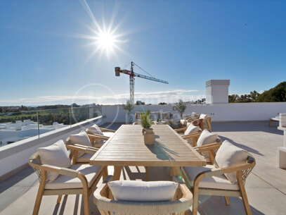 Penthouse Atalaya - Brand New and Panoramic Sea Views in Atalaya