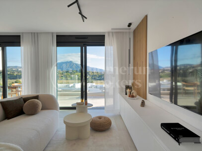 Penthouse Atalaya - Brand New and Panoramic Sea Views in Atalaya