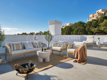 Penthouse Atalaya - Brand New and Panoramic Sea Views in Atalaya