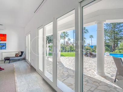 Casa Olivo – Stilren Villa med Självständig Studio i Marbella Öst