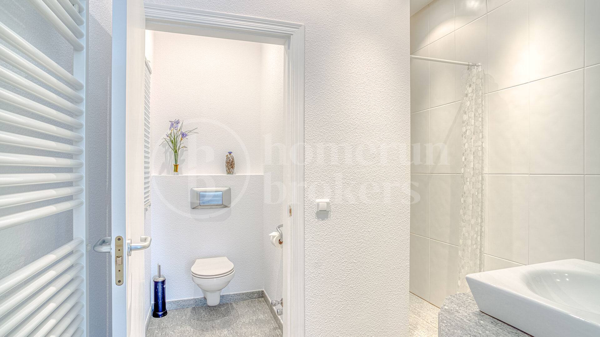 Casa Olivo – Stilren Villa med Självständig Studio i Marbella Öst