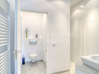 Casa Olivo – Stilren Villa med Självständig Studio i Marbella Öst