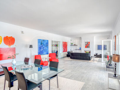Casa Olivo – Stilren Villa med Självständig Studio i Marbella Öst