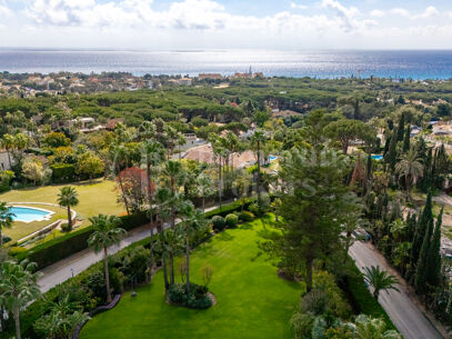Casa Olivo – Stilren Villa med Självständig Studio i Marbella Öst