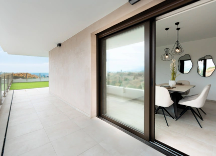 New project in the New Golden Mile with spectacular sea views
