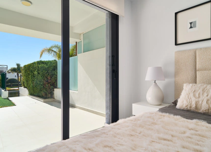 Key Ready - Last Unit - Fully furnished ground Floor in the New Golden Mile - UFH + South Orientation